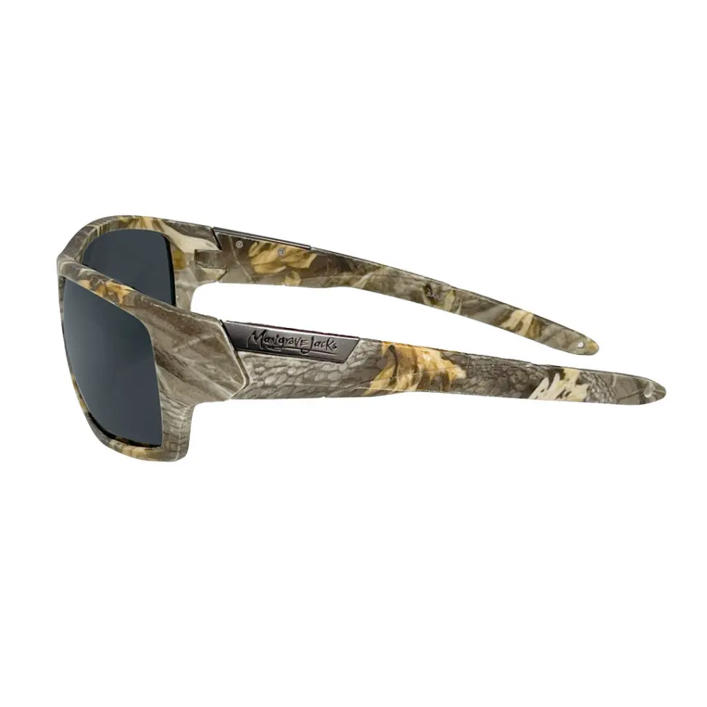 Mangrove Jacks Barrel C9 Camo / Smoke Polarised Lenses_6648